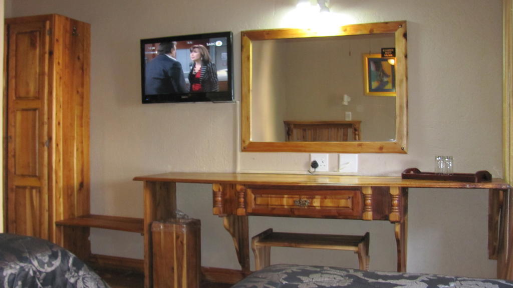 Ivory Tusk Lodge Tzaneen Kamer foto