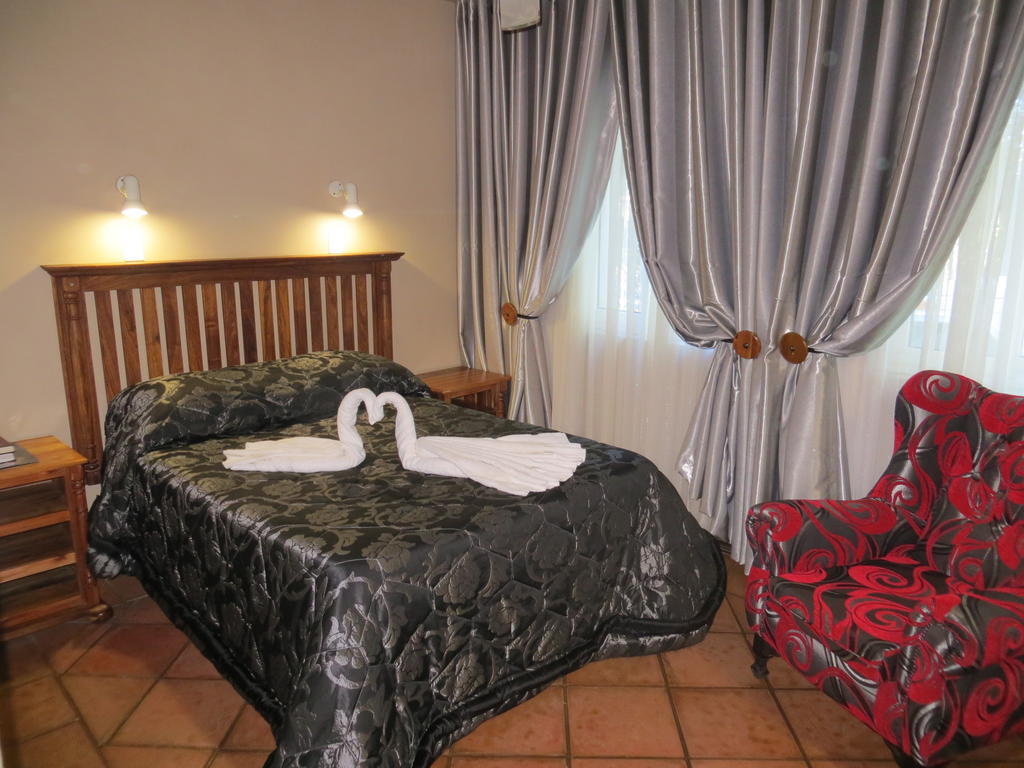 Ivory Tusk Lodge Tzaneen Kamer foto